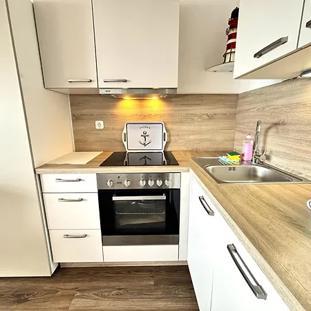 App 426 - Strandlage Apartment Sierksdorf